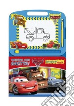 Cars 2. Disegna con Saetta! Ediz. illustrata. Con gadget libro