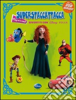 Divertiti con Disney Pixar. Superstaccattacca Special. Con adesivi. Ediz. illustrata libro