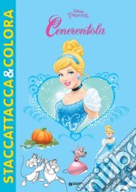 Cenerentola. Disney princess. Con adesivi. Ediz. illustrata libro