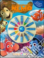 Alla ricerca di Nemo. Libro pastello. Ediz. illustrata. Con gadget libro