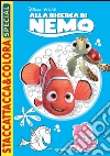 Alla ricerca di Nemo. Staccattacca e colora special. Con adesivi. Ediz. illustrata libro
