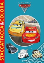 Cars 3. Staccattacca&colora. Con adesivi libro