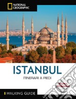 Istanbul. Itinerari a piedi. Con mappa estraibile libro