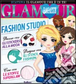 Fashion Studio. Ragazze glamour. Con adesivi. Ediz. illustrata libro