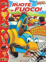 Ruote di fuoco! Super cars. Con adesivi. Ediz. illustrata libro