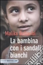 La Bambina con i sandali bianchi libro usato