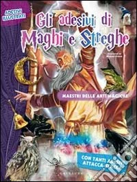 Gli adesivi di maghi e streghe libro