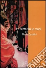 La testa fra le mani libro