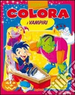 Scopri e colora i vampiri libro