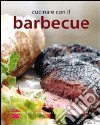 Cucinare con il barbecue libro