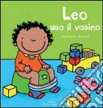 Leo usa il vasino libro