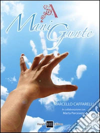 A mani giunte