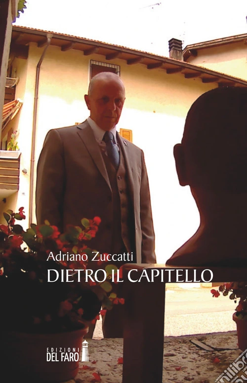 Dietro il capitello