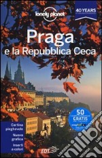 Praga e la Repubblica Ceca. Con cartina libro