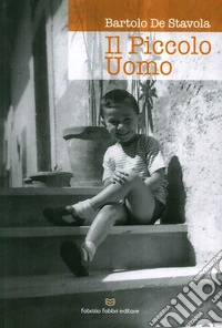 Il piccolo uomo libro