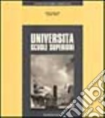 Università, scuole superiori libro