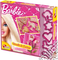 Barbie scuola di cucina. Con gadget libro