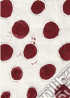 Il sangue delle donne. Tracce di rosso sul panno bianco-The blood of women. Traces of red on white cloth. Ediz. italiana e inglese libro