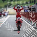 Ducati. Il libro ufficiale ducati corse 2022. Ediz. italiana e inglese libro