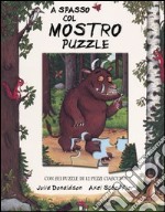 A spasso col mostro puzzle libro