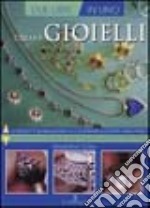 Creare gioielli libro