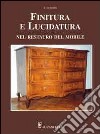 Finitura e lucidatura nel restauro del mobile libro