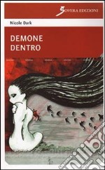 Demone dentro libro