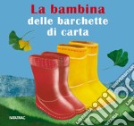 La bambina delle barchette di carta