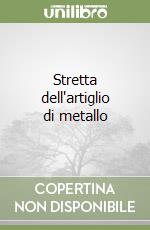 Stretta dell'artiglio di metallo libro