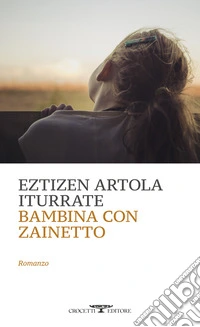 Bambina con zainetto libro