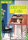 Solidi mobili in stile libro