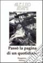 Passò la pagina di un quotidiano libro