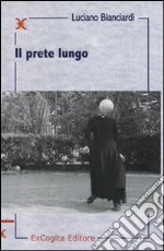 Il prete lungo libro