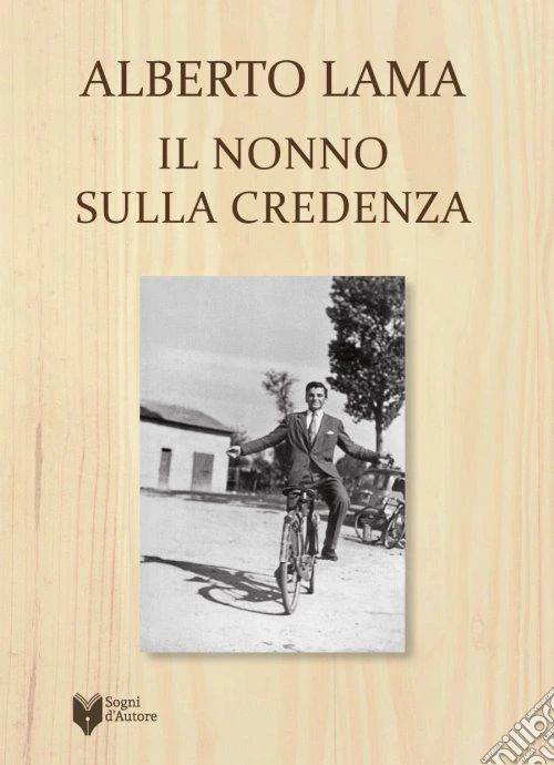 Il nonno sulla credenza