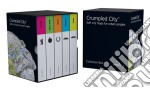 Crumpled city map collection box. Collection of five maps. London, Paris, New York, Rome, Berlin. Ediz. multilingue libro