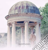 Suspended. Ediz. italiana e inglese