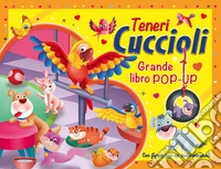 Cuccioli. Trendy model. Ediz. a colori libro