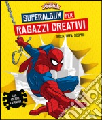 Superalbum per ragazzi creativi. Ultimate Spider-Man. Gioca, crea, scopri! Con adesivi. Ediz. illustrata. Con gadget libro