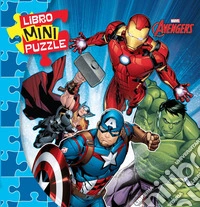 Avengers. Libro mini puzzle
