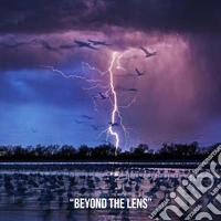 Beyond The Lens. The most stunning images of the 2017. Ediz. italiana e inglese libro