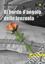 Al bordo d'angolo delle lenzuola libro