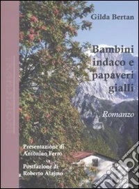 Bambini indaco e papaveri gialli