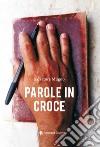 Parole in croce libro