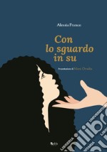 Con lo sguardo in su libro