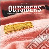 Outsiders. Stories of champions and gregari through 20 iconic jerseys libro di Ricci Francesco Coccia Mauro Cervi Gino