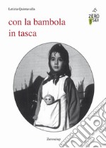 Con la bambola in tasca