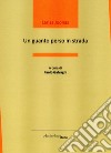 Un guanto perso in strada. Ediz. italiana e russa libro