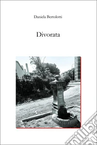 Divorata libro