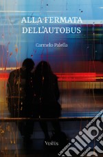 Alla fernata dell'autobus libro