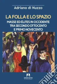 La folla e spazio